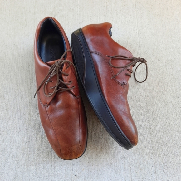 Disney Christmas 2025 Lil Rin Rin Plush Badge Red New